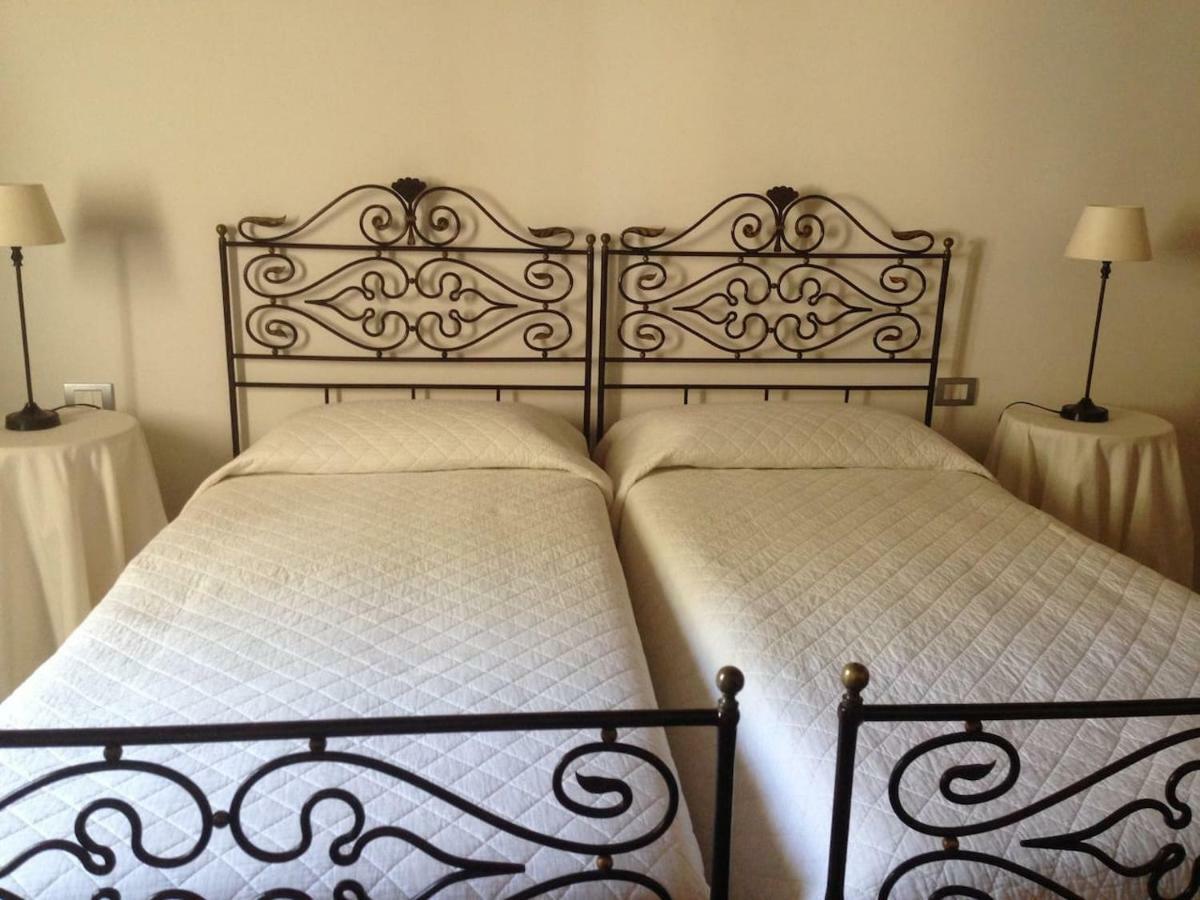 Suite A Villa D'Orri Sarroch Eksteriør billede